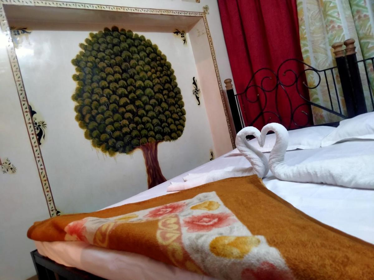 Golden Dreams Guest House Dźodhpur Zewnętrze zdjęcie